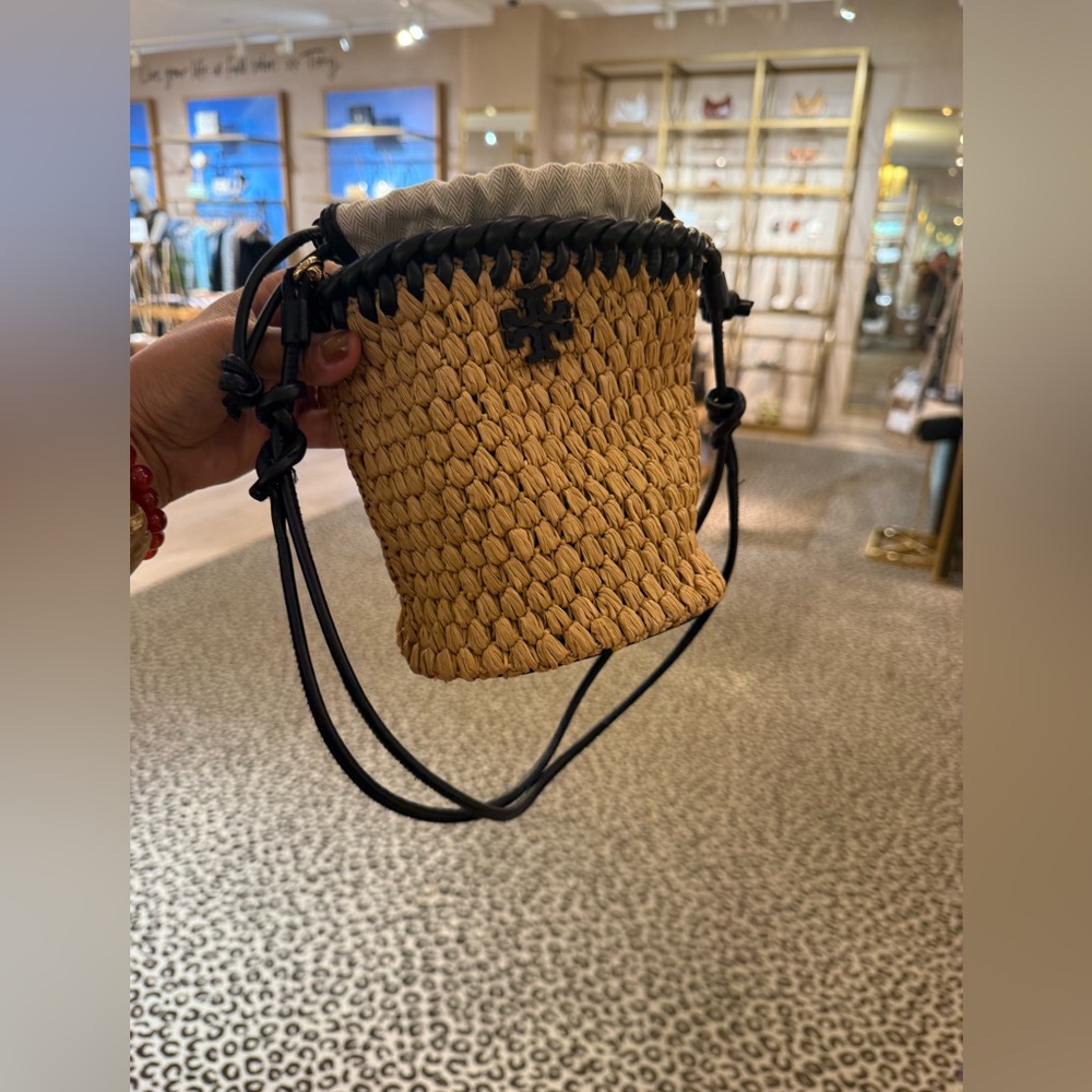 Tory Burch Emerson Raffie Grass Bucket NWT